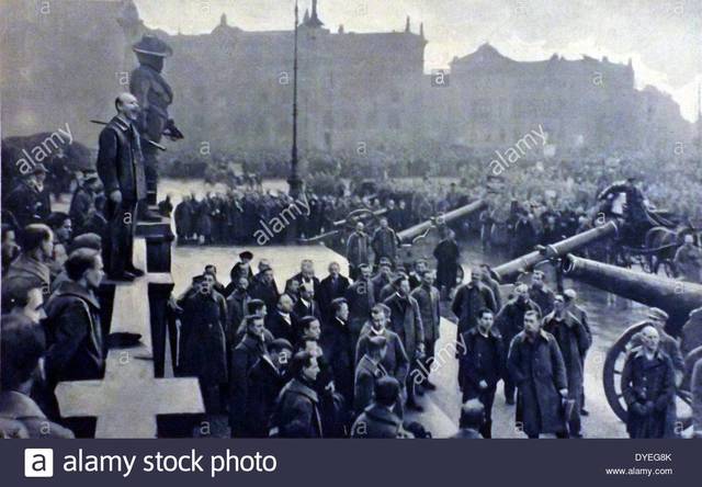 The Collapse of the Imperial Government