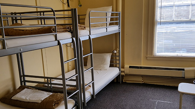 Sechs Euro pro Nacht.