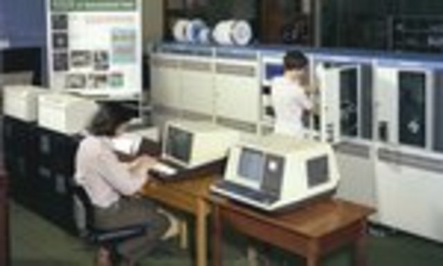 La VAX( Virtual Address eXtended)