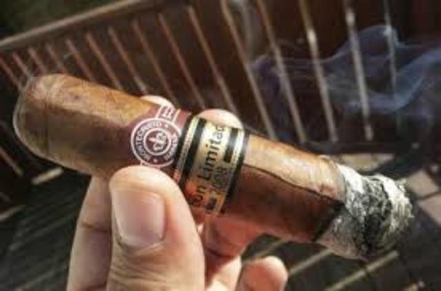 PROPONEN AUMENTAR EL IMPUESTO AL TABACO