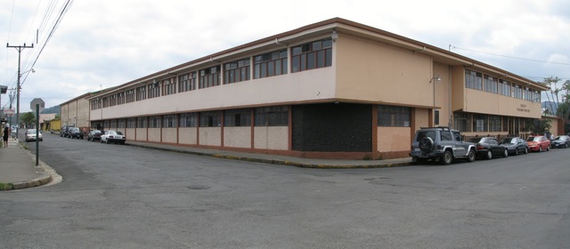 Colegio Patriarca San Jose en San Ramón