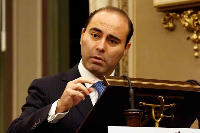 REFLEXIONES SOBRE EMPIRISMO Y RACIONALISMO