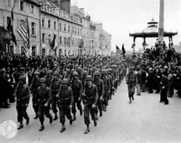 1944 Aug. - Paris retaken by Allies Forces
