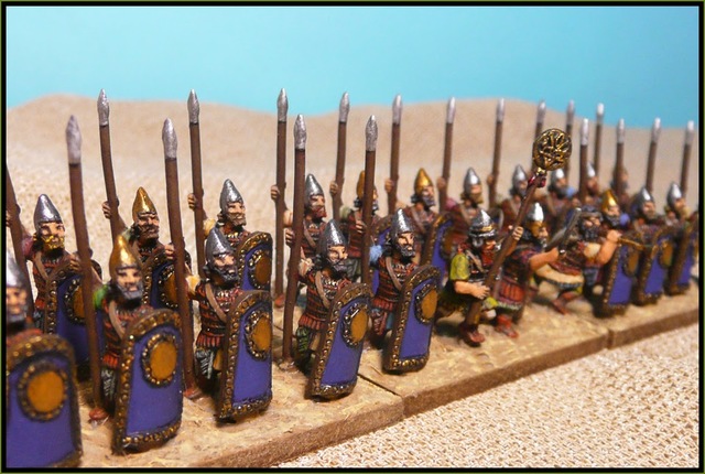 ejercito equipado con hierro