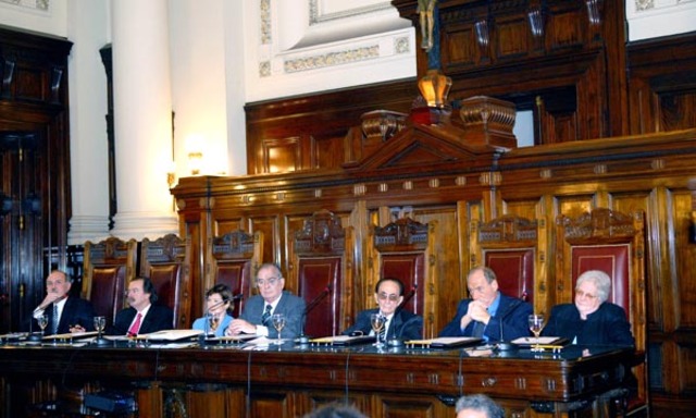 Presidente de la Corte Suprema anuncia que se estudia modificar reglamento para elegir Fiscal