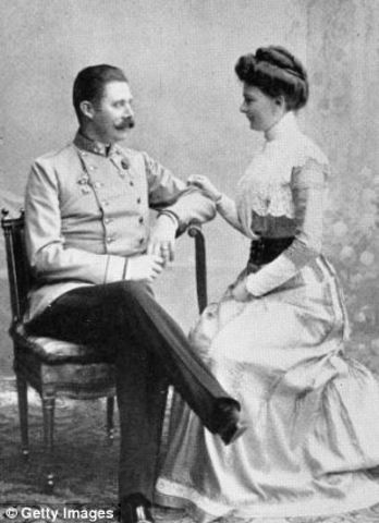 Assassination of Archduke Franz Ferdinand and his wife