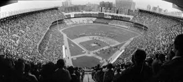 Yankee stadium opens