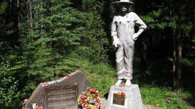 Canada acknowledged the internment of the Ukrainian Canadians