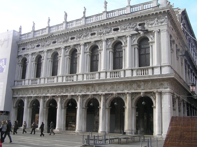 Biblioteca San Marcos