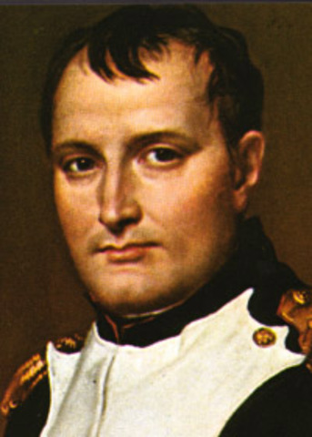 Napoleon forces Spain to sign the secret treaty