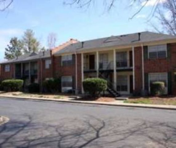 Warrant served for Hamilton's Apartment