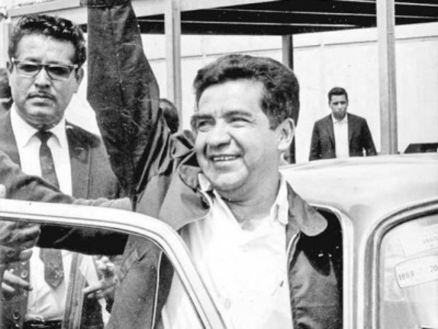 Presentación del secretario del sindicato de ferrocarrileros