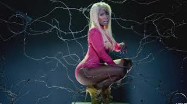 nicki minaj beez inthe trap
