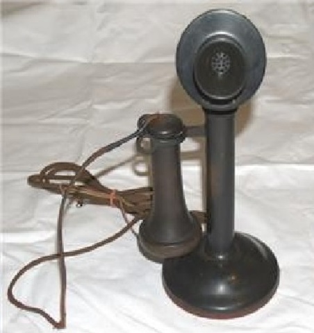 PRIMER TELÉFONO 1876