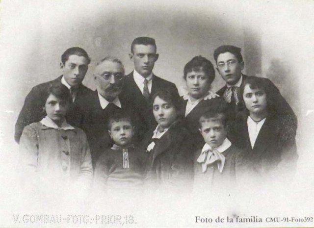 Se casa con Concepción Lizárraga