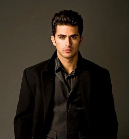 Birth of Darius min Nusar