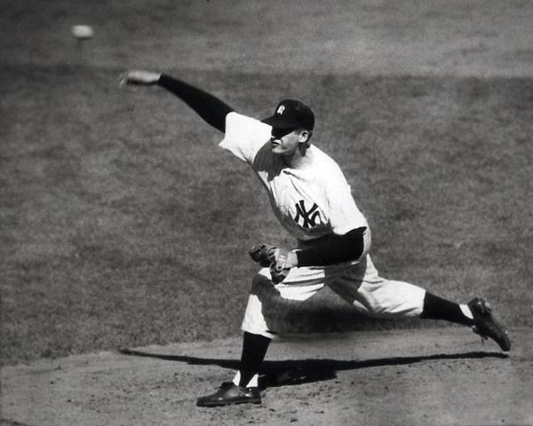 Don Larsen pitches perfect game