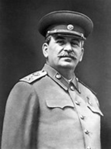 Stalin assumes power &nbsp;in the soviet