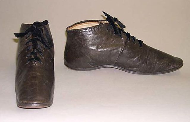 Shoes in 1850