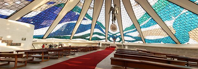 LA CATEDRAL DE BRASILIA