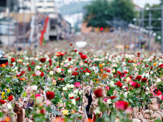 Norge rammes av terror