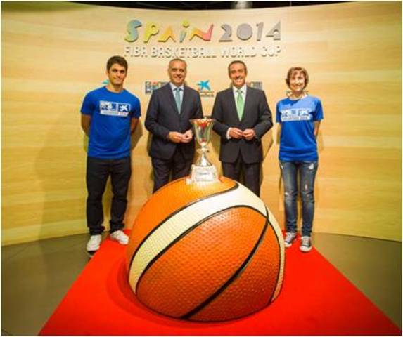 Diseño del juego de bola de encargo para el Torneo El logo Copa del Mundo de Baloncesto FIBA