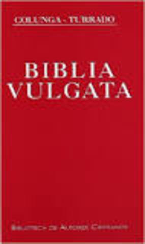 Traducción de la biblia del hebreo y griego al latín.