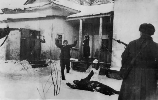 German troops surrender to Russia