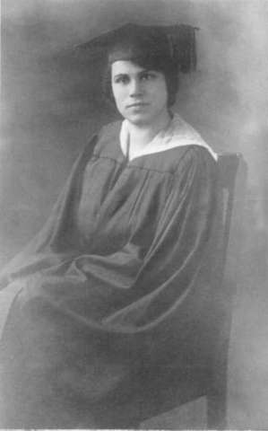 Sadie Went To Collage