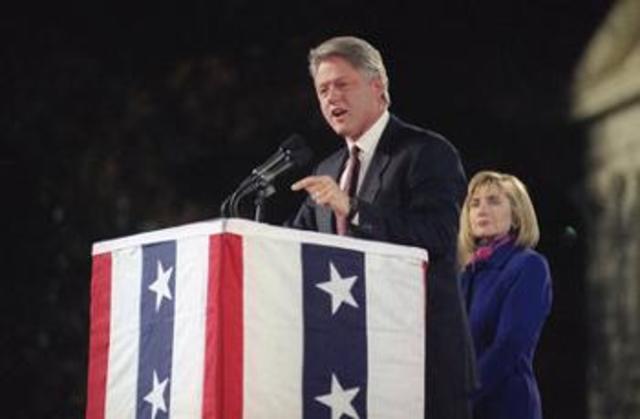 Bill Clinton defeats