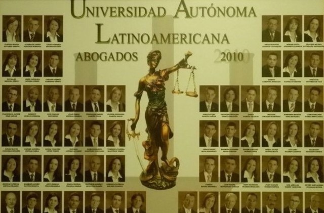 Oficialmente ABOGADA y de la Autónoma Latinoamericana