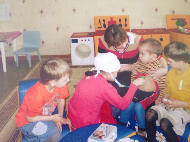 Закончила институт и....