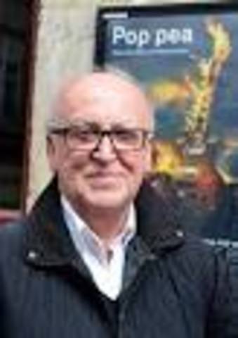 A) Un nuevo Paradigma - 1. Geógrafo Ian Burton - Revolución Intelectual (1982)