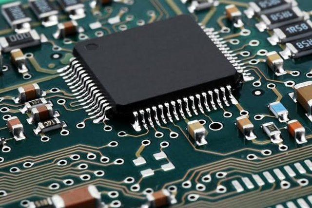 Uso silicio en electrónica