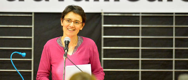 Nathalie Arthaud dénonce le traitement médiatiques des petits candidats.