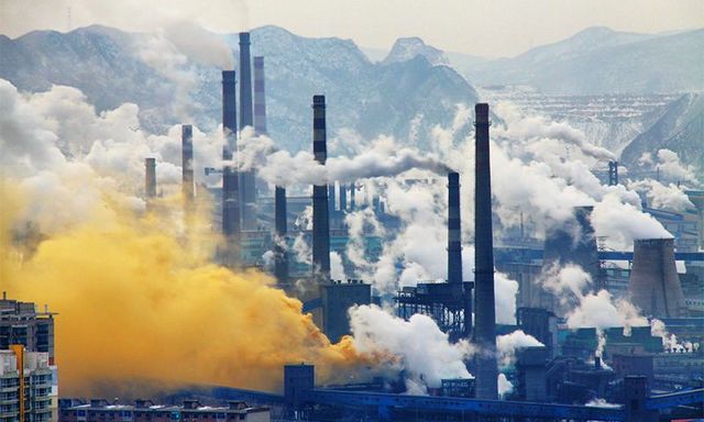 La industrialización de los años cincuenta ocurrió en un mercado interno muy protegido por barreras arancelarias y no arancelarias