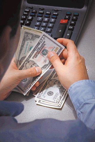 México se vio obligado a ajustar el gasto interno, reorientar la producción y encontrar nuevos caminos para impulsar el crecimiento económico.