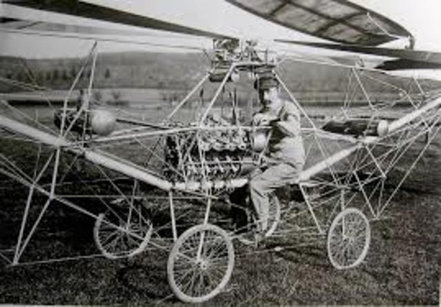 Inventor Francés Paul Cornu