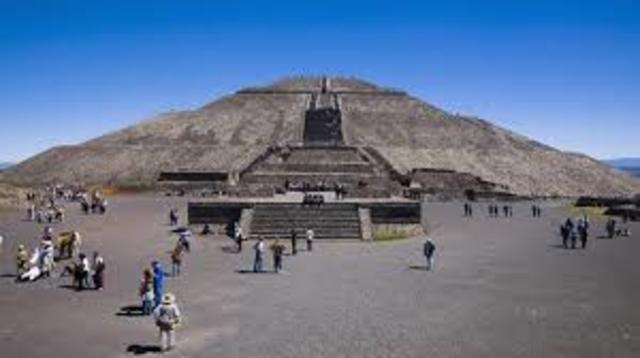 Pirámide del sol en Teotihuacán