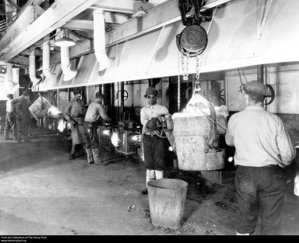 Henry Ford opens assembly lines to blacks