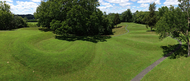 Great Serpent Mound. Adams County, southern Ohio. Mississippian (Eastern Woodlands). c. 1070 C.E