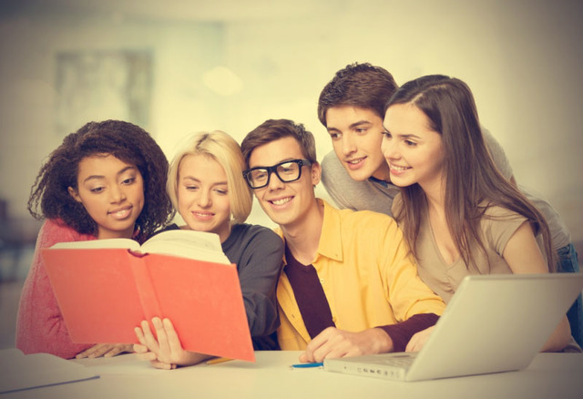 La licenciatura en Pedagogía.