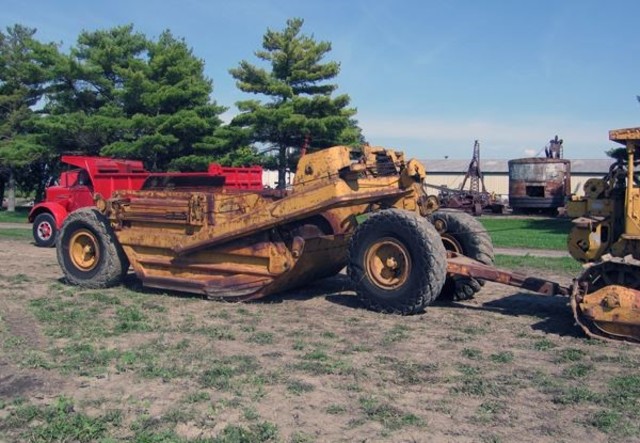 Laplant-Choate C84 pull scraper