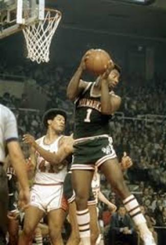 1970-71: Primera vez en las finales de la NBA