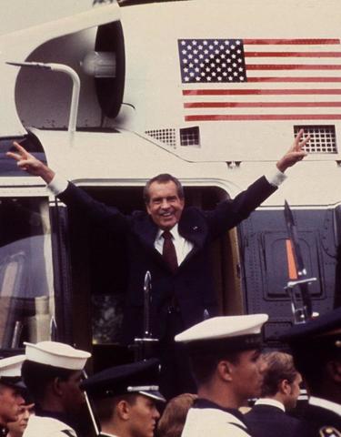 president nixon resign as president
