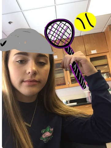 Elle  jouer tennis