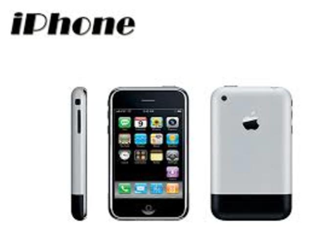 Steve Jobs presenta el iPhone