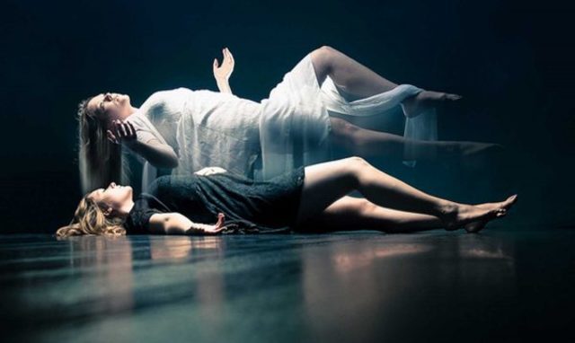 ARISTOTELES 384-322 A.C9