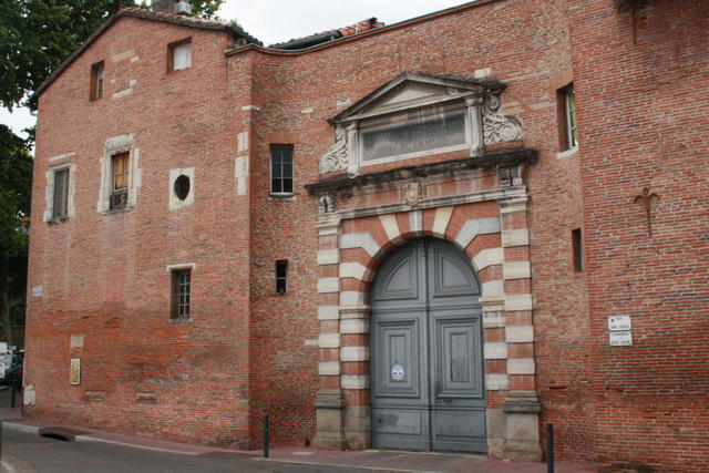 Universidad de Tolosa (UT)