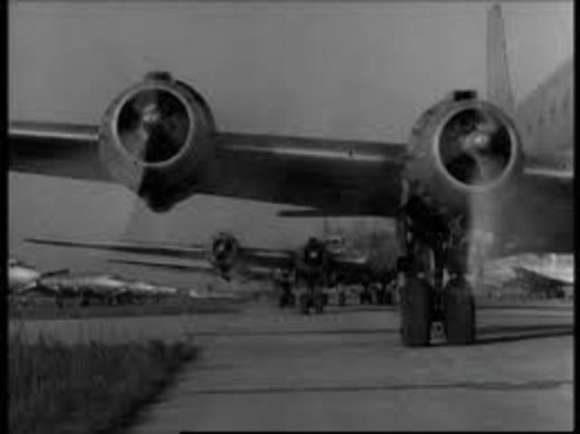 Puente Aéreo de Berlin y la optimización de su abastecimiento.